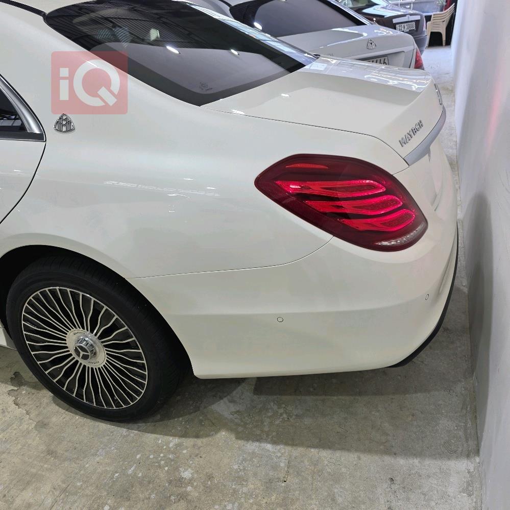 مرسيدس بنز S-Class مايباخ